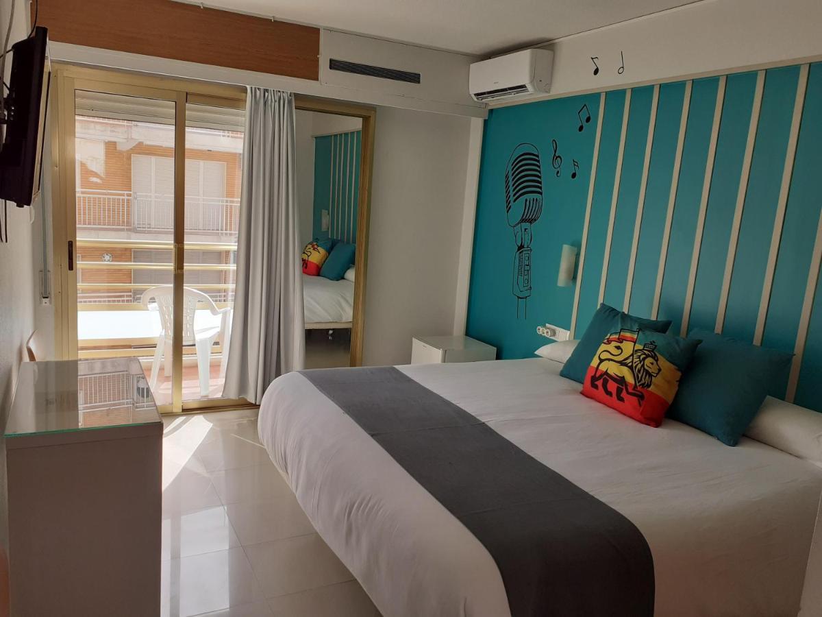 Hotel Clibomar Jamaica Гандія Екстер'єр фото