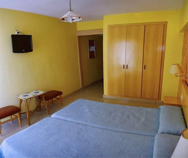 Hotel Clibomar Jamaica Гандія Екстер'єр фото